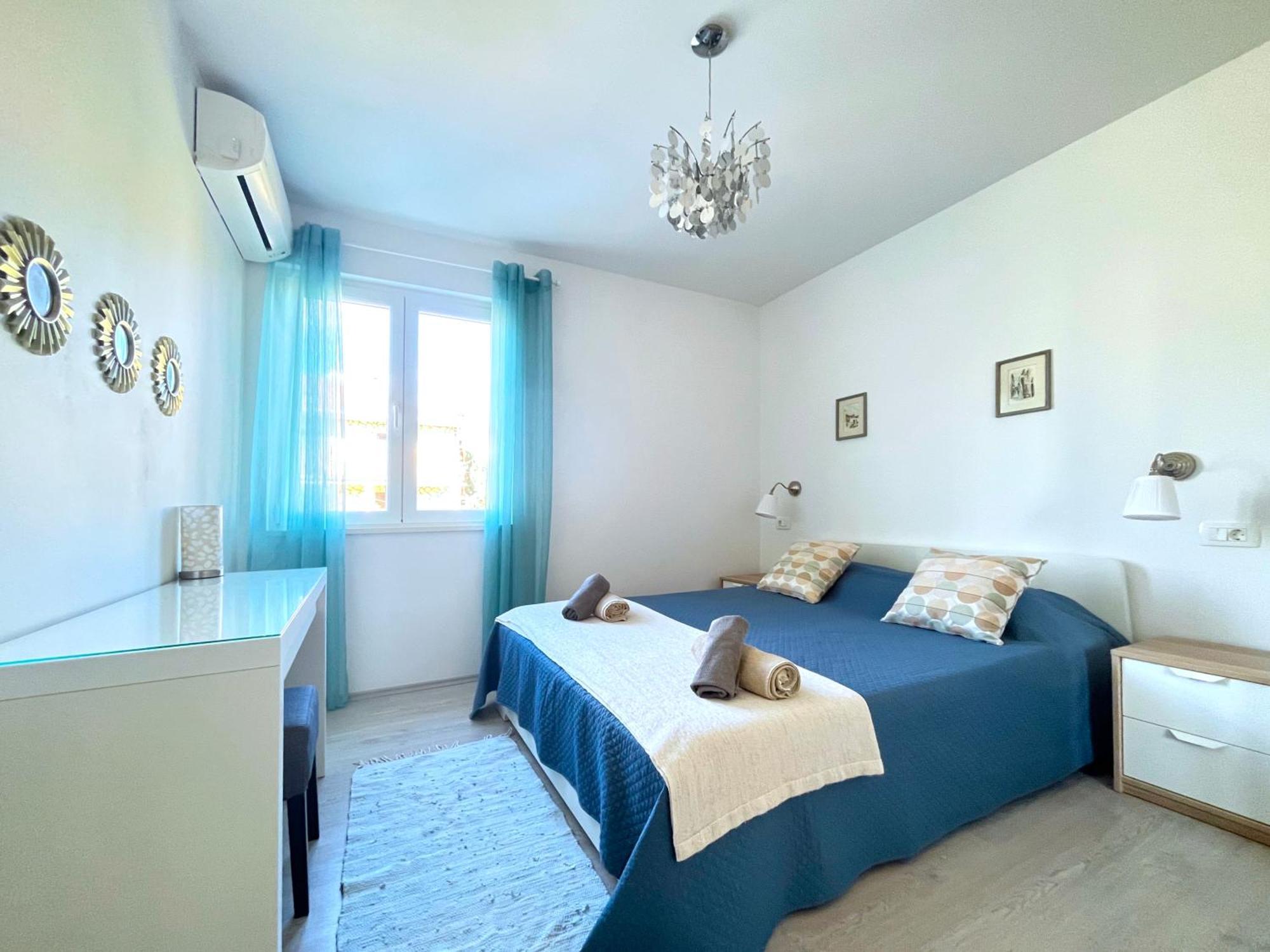 Apartments Sea & Sky ستاري غراد الغرفة الصورة